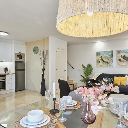 Apartman Duplex For 6 Guest With 3 Pools, Jacuzzi, Bbq, Parking, 200m From Mijas Costa & Fuengirola El Faro