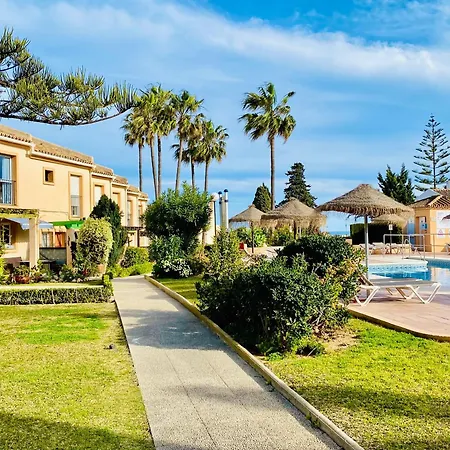Apartmán Duplex For 6 Guest With 3 Pools, Jacuzzi, Bbq, Parking, 200m From Mijas Costa & Fuengirola